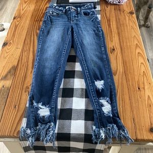 KanCan Distressed Jeans
